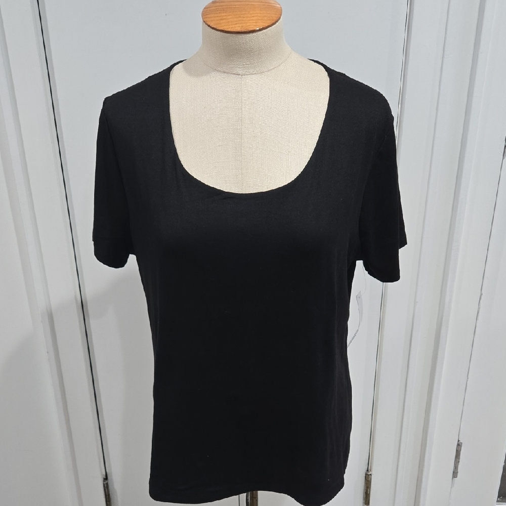Scarlett Black Short Sleeve Tee 2XL NWT